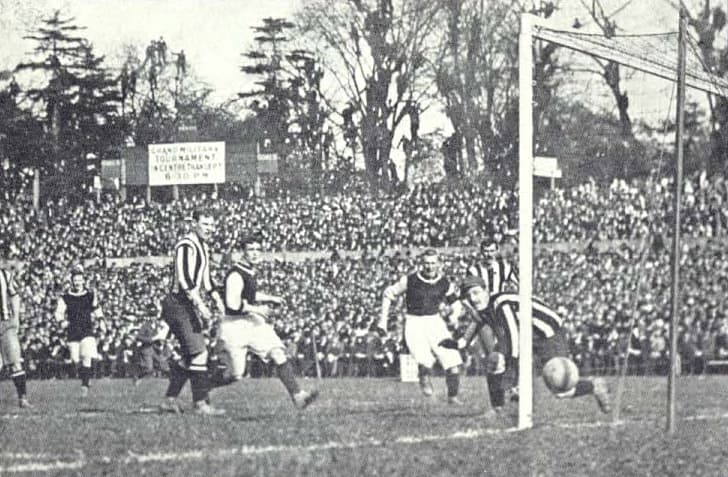 The Final in Play, 1905, press photograph