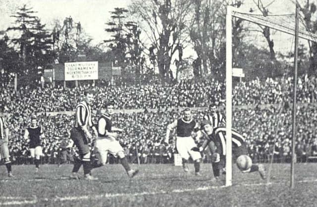 The Final in Play, 1905, press photograph