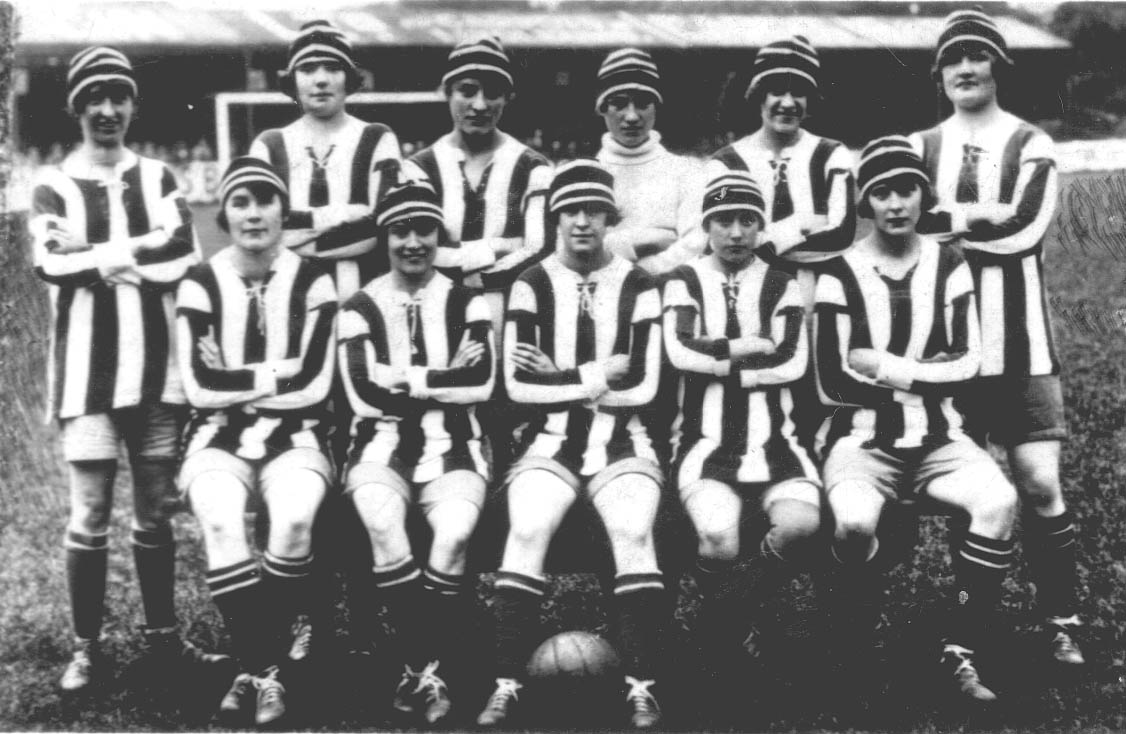 The Dick, Kerr Ladies (team photograph) — period photograph, period photograph, c. 1921