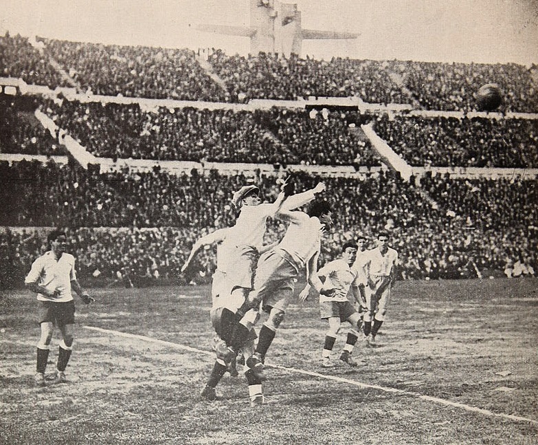 The First Final: Uruguay v. Argentina — match photography, Los Sports, August 1930, Los Sports magazine, 1930